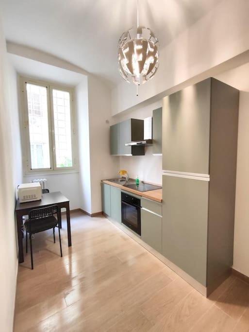 The Gold Apartment โรม ภายนอก รูปภาพ
